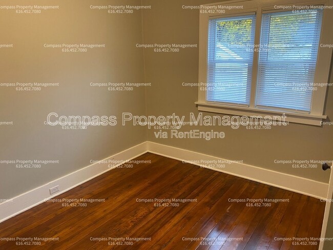 Building Photo - 1462 Walker Ave NW