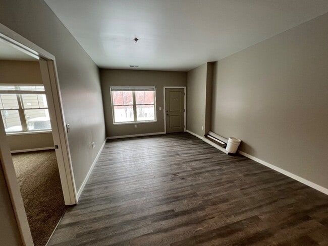 Building Photo - 4440 - 4450 S 26th St