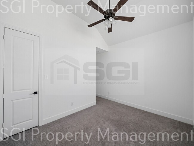 Building Photo - 4125 Sweet Birch Dr