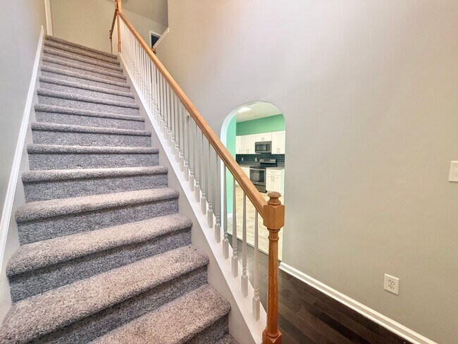 Building Photo - Newly Remodeled 4BD, 2.5BA Raleigh Home in an HOA Community in a Prime Location Near NC State and...