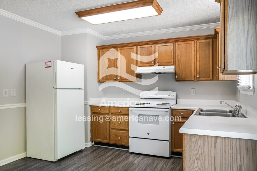 Building Photo - 200 Bunn Elementary School Rd