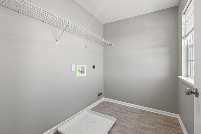 Building Photo - 227 Jared Parker Wy