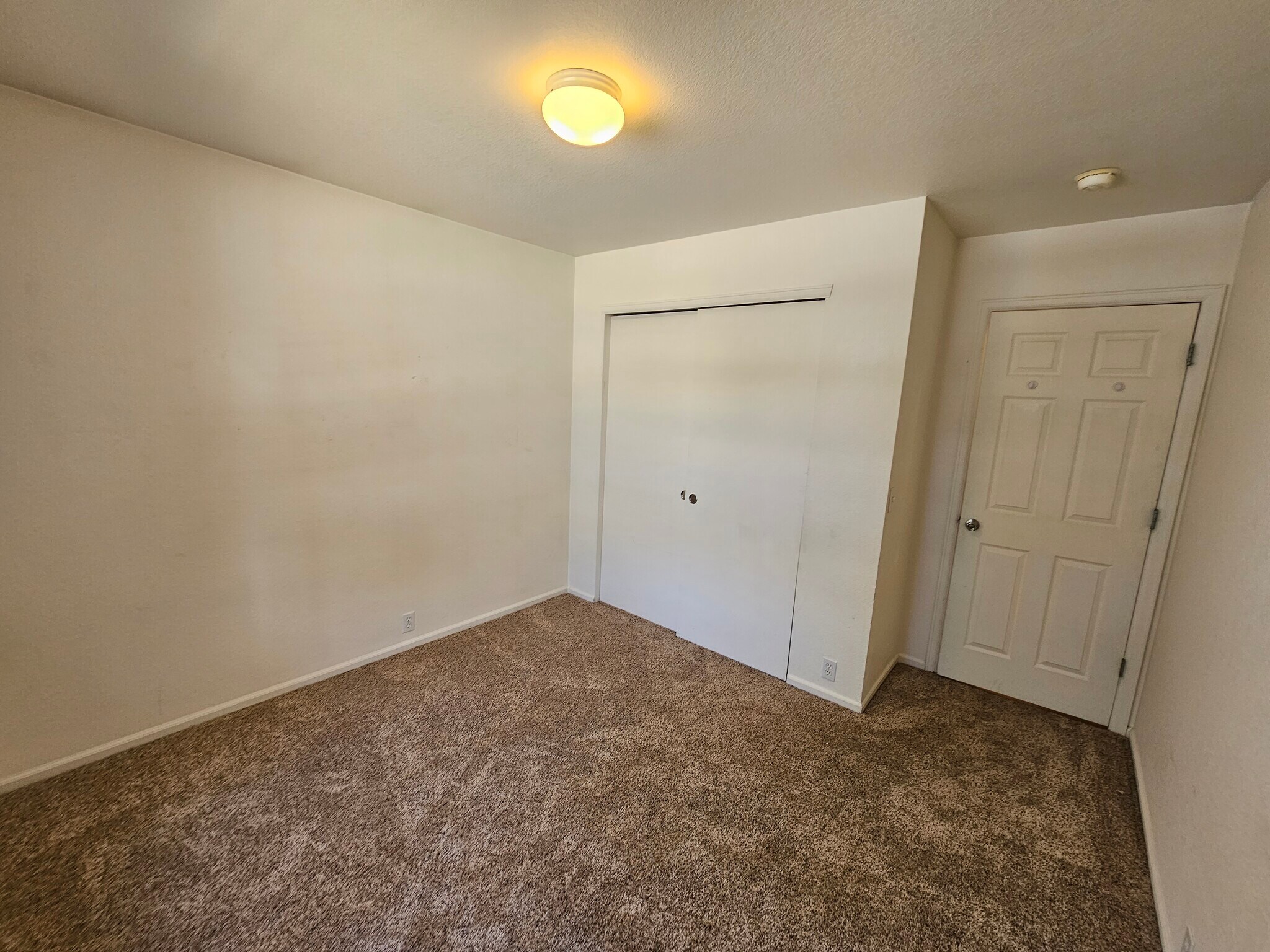 Building Photo - 6443 Hannah Rose Rd