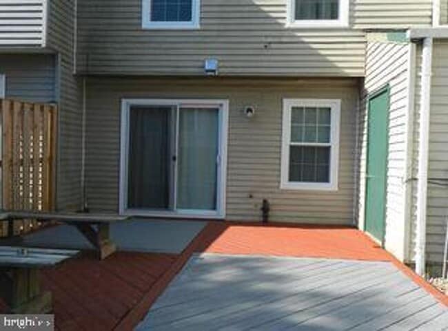Building Photo - 2868 Bowes Ln