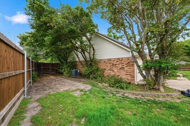 Building Photo - 1143 Bayshore Dr