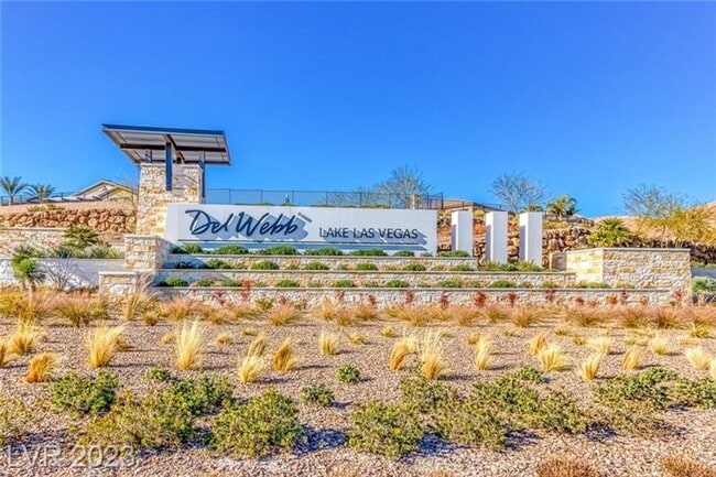 Building Photo - SINGLE STORY HOME IN GATED DEL WEBB AT LAK...