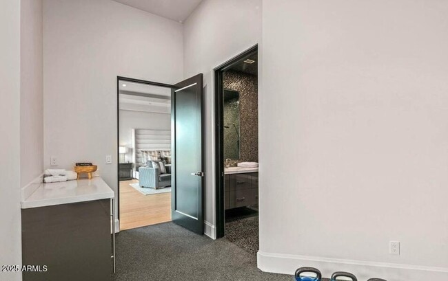 Building Photo - 4880 E Lone Mountain Rd N