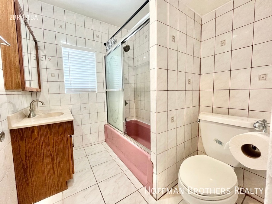 Building Photo - 2702 W Ave 31