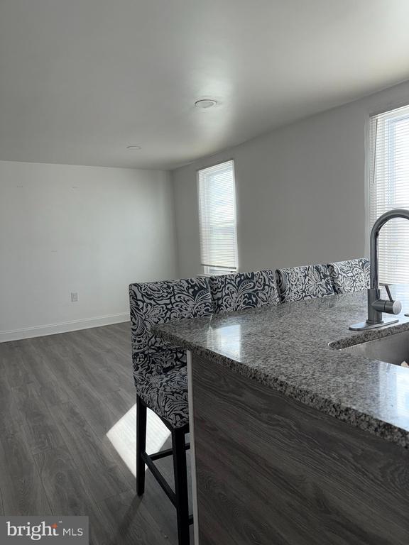 Building Photo - 6135 Vine St