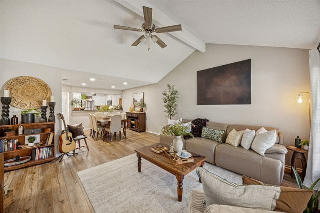 Building Photo - 3003 Kathleen Ln