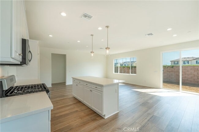 Building Photo - 9654 Honeyberry Ln