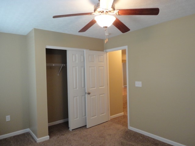 Building Photo - 5145 Oak Creek Trail