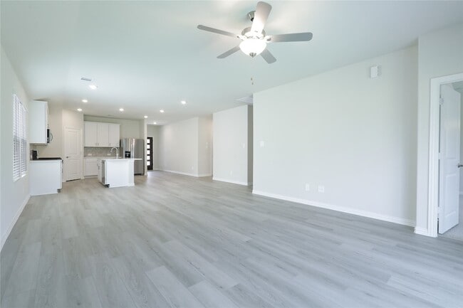 Building Photo - 3406 Pat Mayse Dr