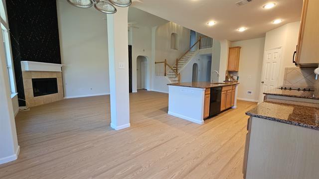 Building Photo - 5236 Hilcroft Rd