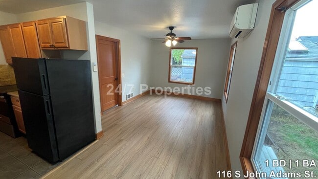 Primary Photo - Cozy 1 BD | 1 BA Apartment - Oregon City