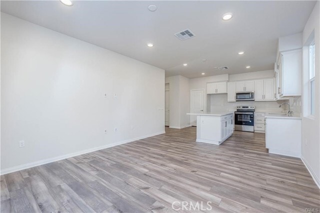 Building Photo - 466 Meyer Pl