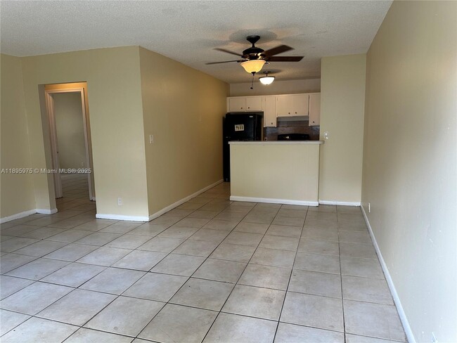 Primary Photo - 5315 NW 22nd St