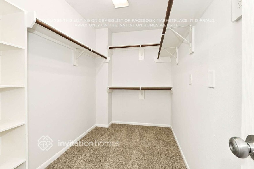 Building Photo - 5810 Le Carpe Plantation Ct