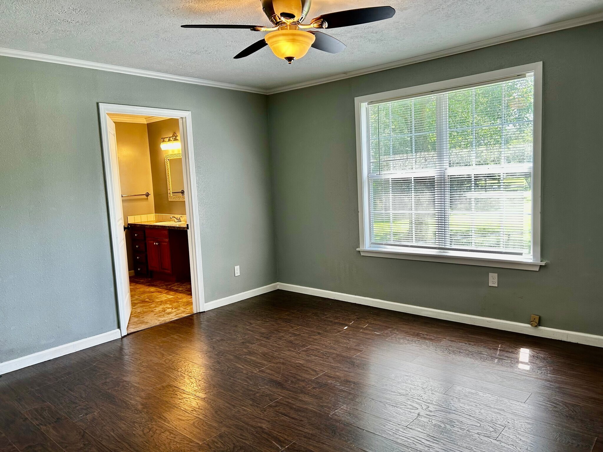 Building Photo - 1761 Bass Rd