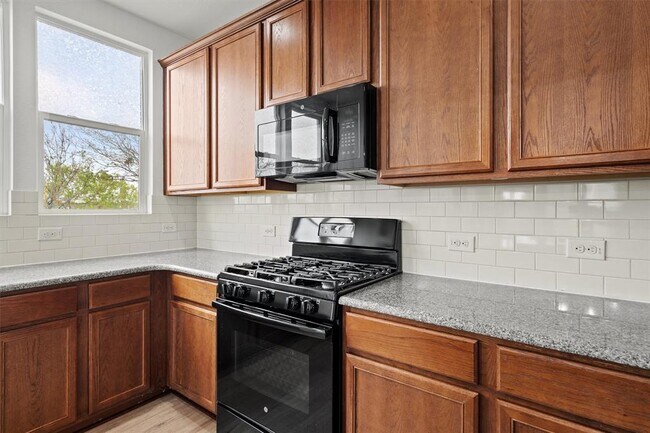 Building Photo - 1629 Arbor Knot Dr