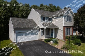 Building Photo - 8 Thistle Dr