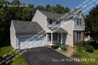 Building Photo - 8 Thistle Dr