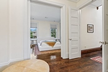 Building Photo - 57 Monmouth St