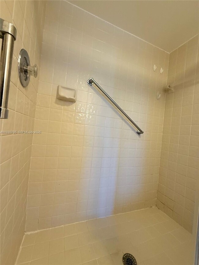 Building Photo - 10426 E Clairmont Cir