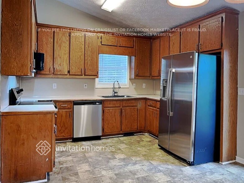 Building Photo - 5062 Snap Dragon Dr