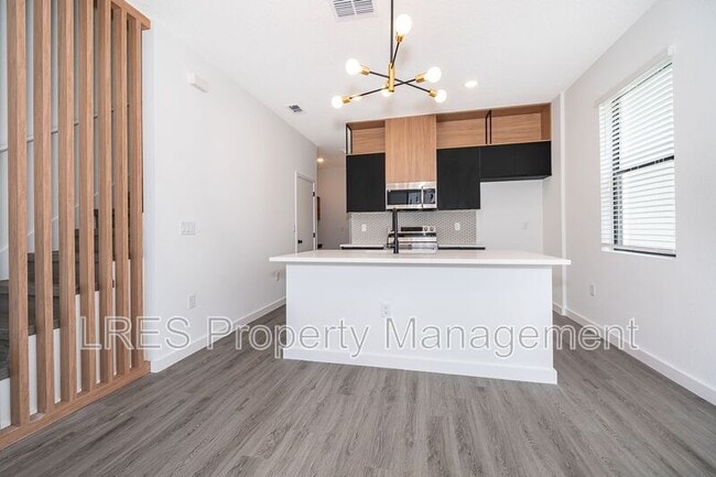 Building Photo - 3234 Sustainable Wy