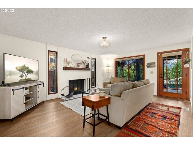 Building Photo - 9326 SW 51st Ave