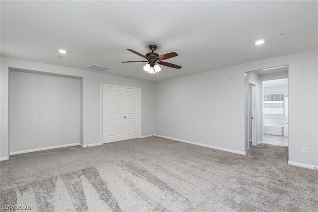 Building Photo - 12586 Huckleberry Oak Ave