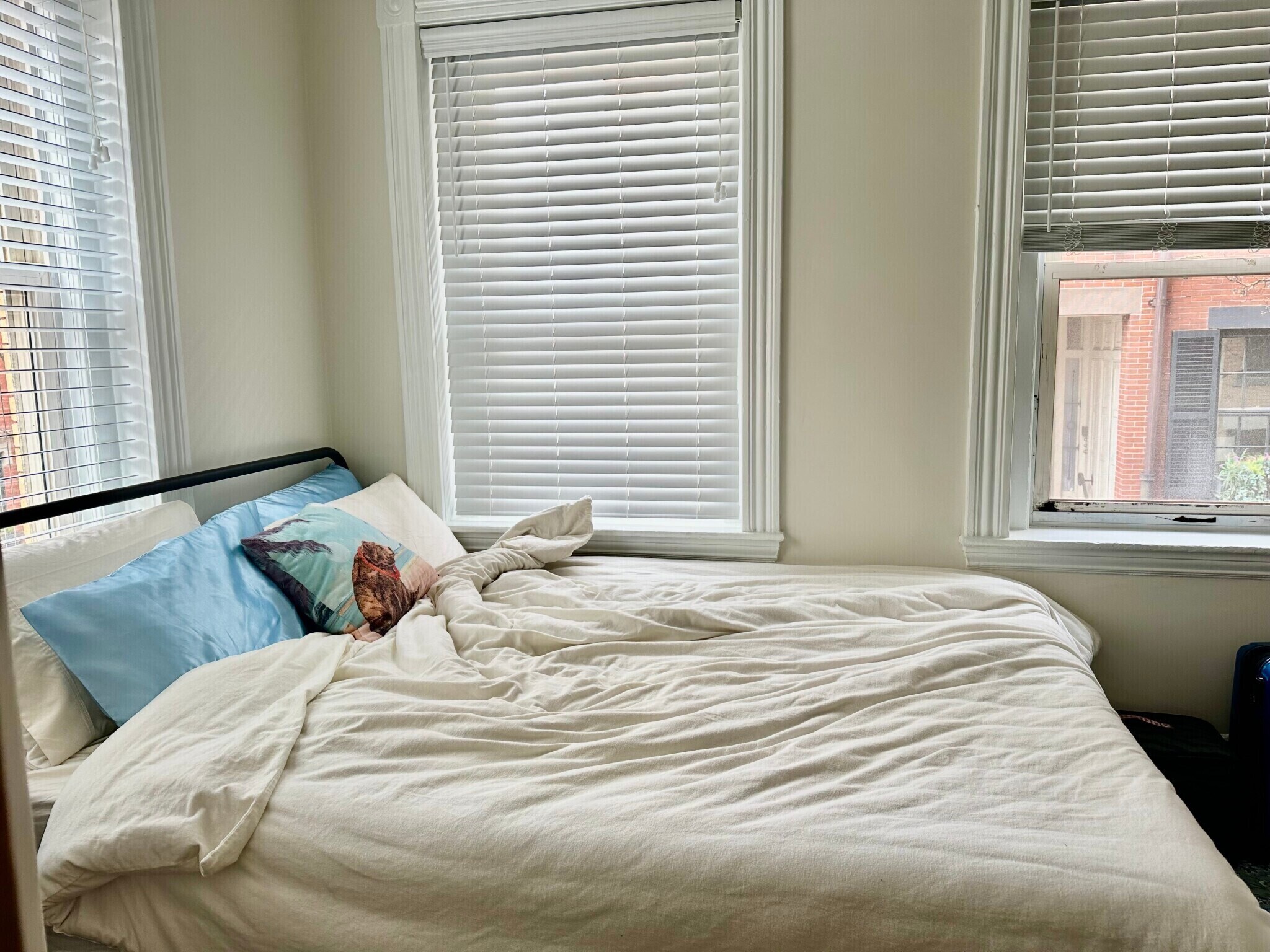 Building Photo - 106 Myrtle St