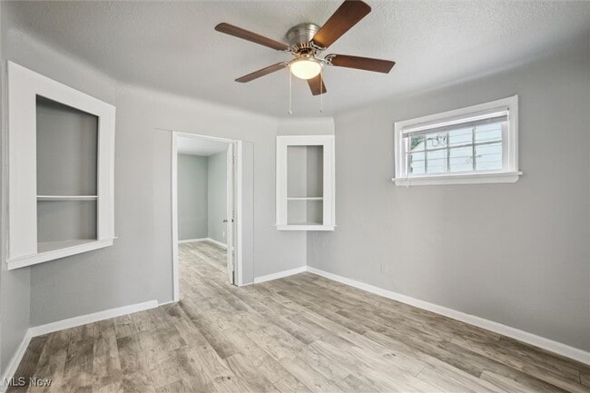 Building Photo - 13511 Thraves Rd