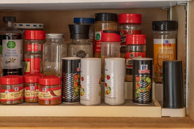 Building Photo - 5406 Henrys Lake Rd