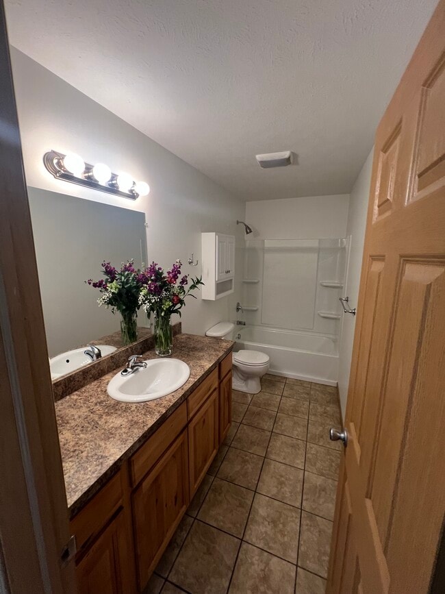 Building Photo - 4427 136th Ave