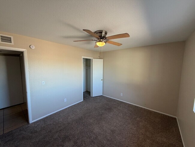 Building Photo - 145 S Doran