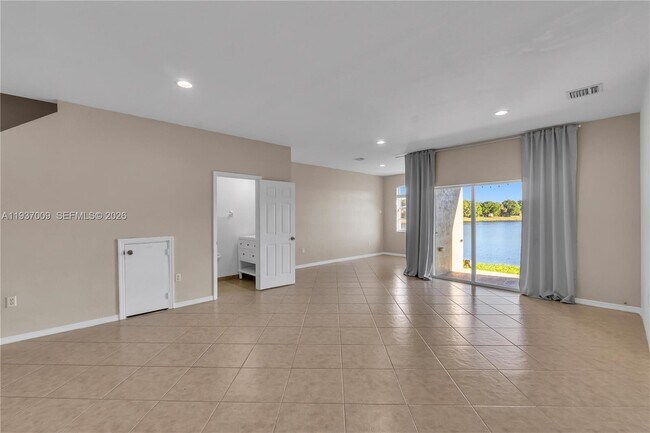 Building Photo - 4341 SW 131st Ln