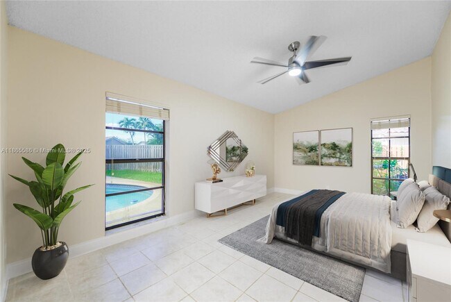 Building Photo - 2532 NW 87th Dr