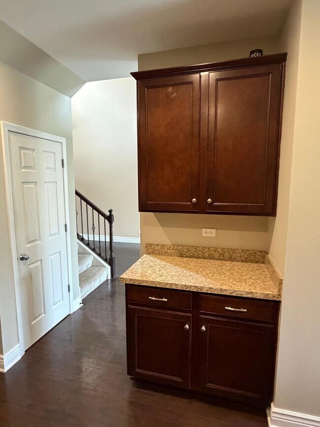 Building Photo - 9911 Williams Dr