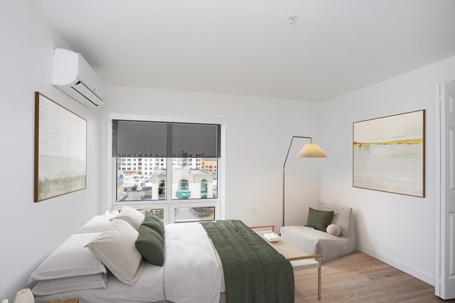 Building Photo - The Camelot