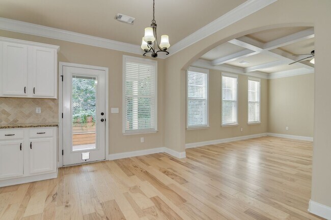 Building Photo - Updated Home in Heart of Evans