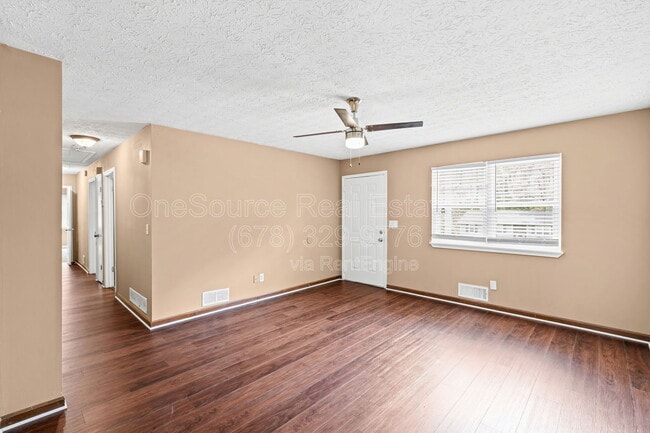 Building Photo - 1321 Timbercrest Dr