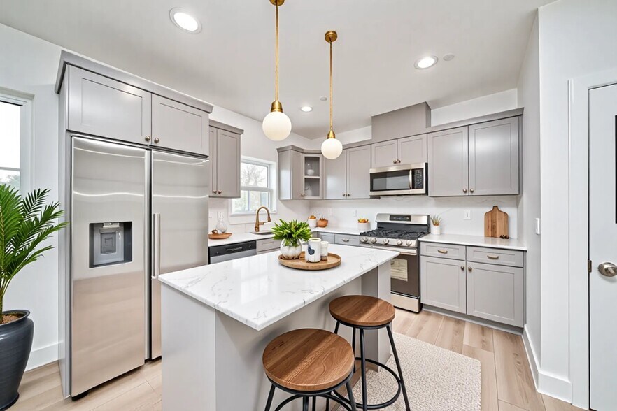 Building Photo - 1106 Queen Anne Pl