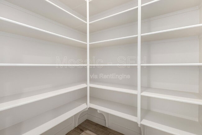 Building Photo - 10627 E Tumbleweed Ave