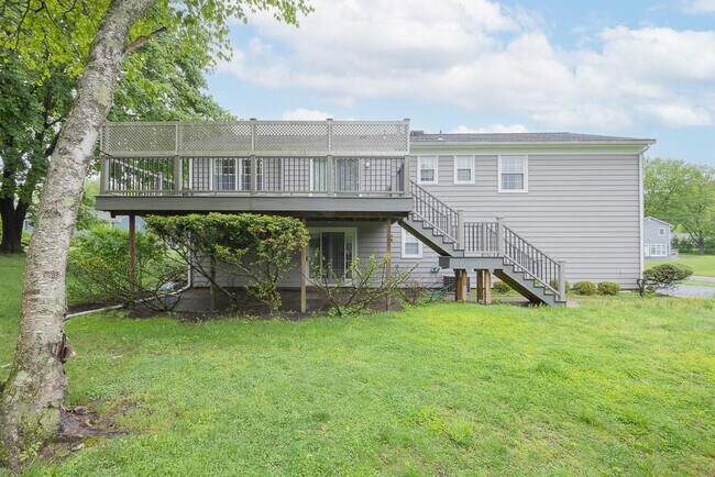 Building Photo - 12 Gerken Dr