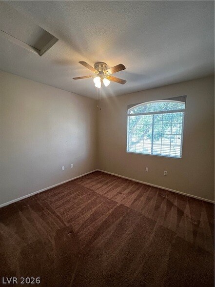 Building Photo - 1830 N Buffalo Dr