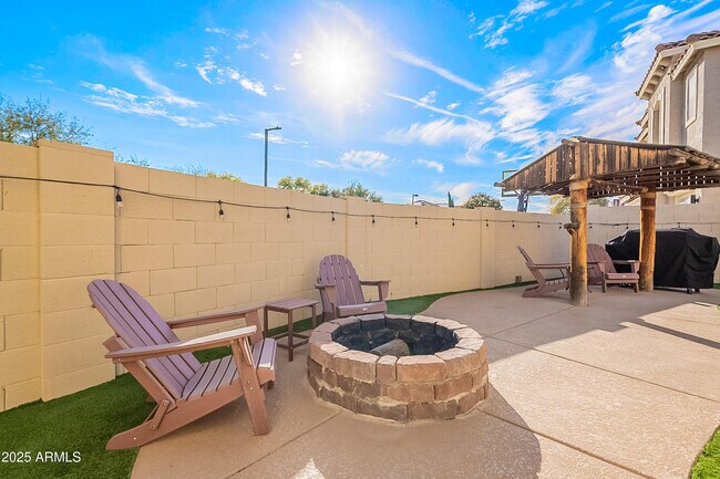 Building Photo - 17722 N 183rd Ave