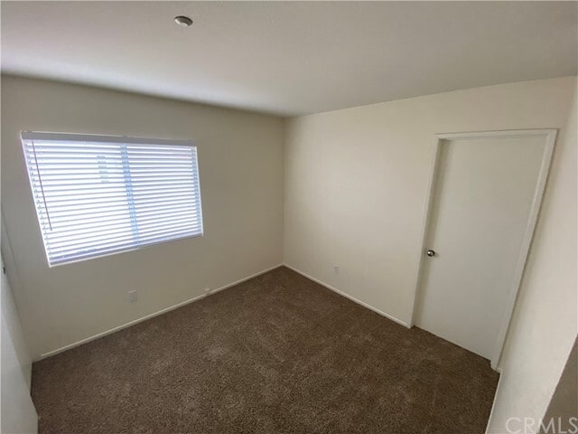 Building Photo - 9924 Waterfall Cir