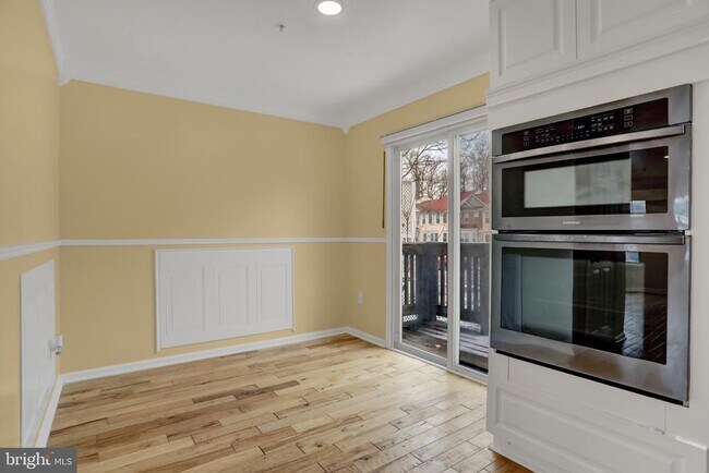 Building Photo - 3902 Cotton Tree Ln